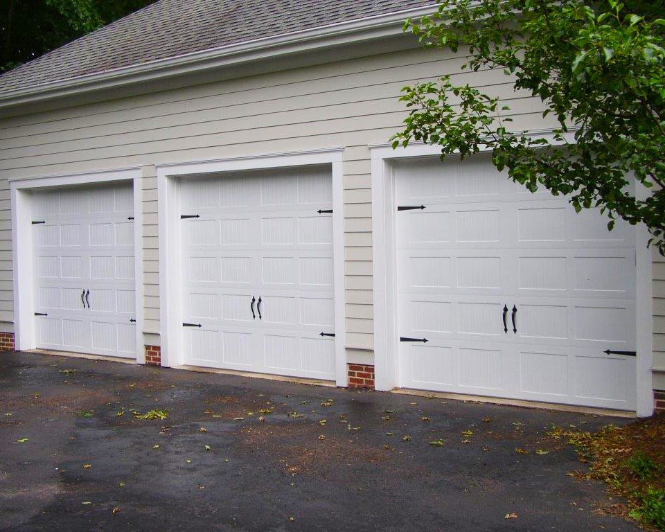 Garage Door Installation in Riverside, California (3909)