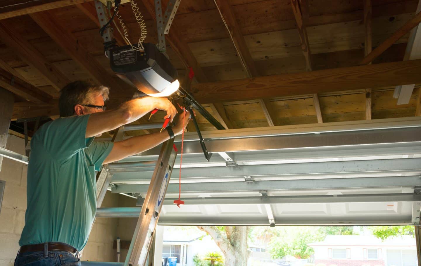 Garage Door Maintenance 101: Five Things You Need to Know