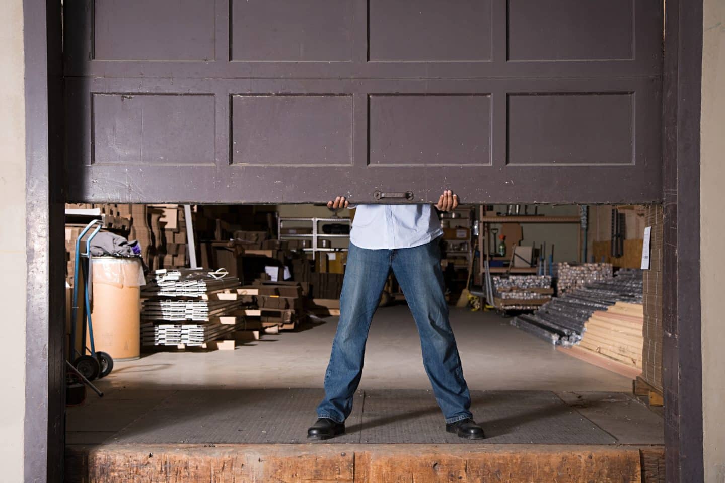 What to Do if Your Garage Door Won’t Close